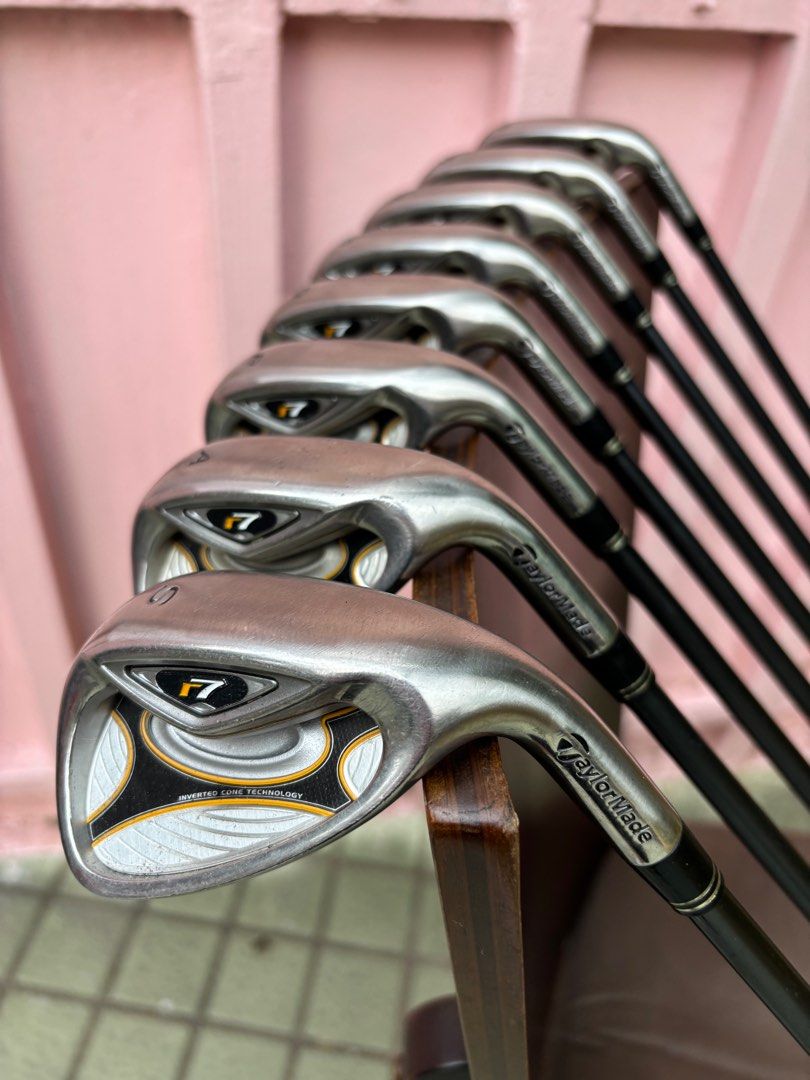 Taylormade R7 Golf Set with Nike Bag (Category: Golf) located in Manila. Submitted by eclipse58 (Listing ID 1323424277, Image 2). Description: COMPLETE Taylormade R7 Golf Set ✅️ 5-9 Irons, Pitching Wedge, Approach Wedge & Sand Wedge ✅️ Taylormade R7 460 Driver, Taylormade R7 3 Hybrid & Taylormade R7 3 Wood ✅️ Wilson Putter & Nike Golf Bag ✅️ Original Taylormade Regular Flex Graphite Shaft & Grips ✅️ Very good condition & NO ISSUES Selling Price: 