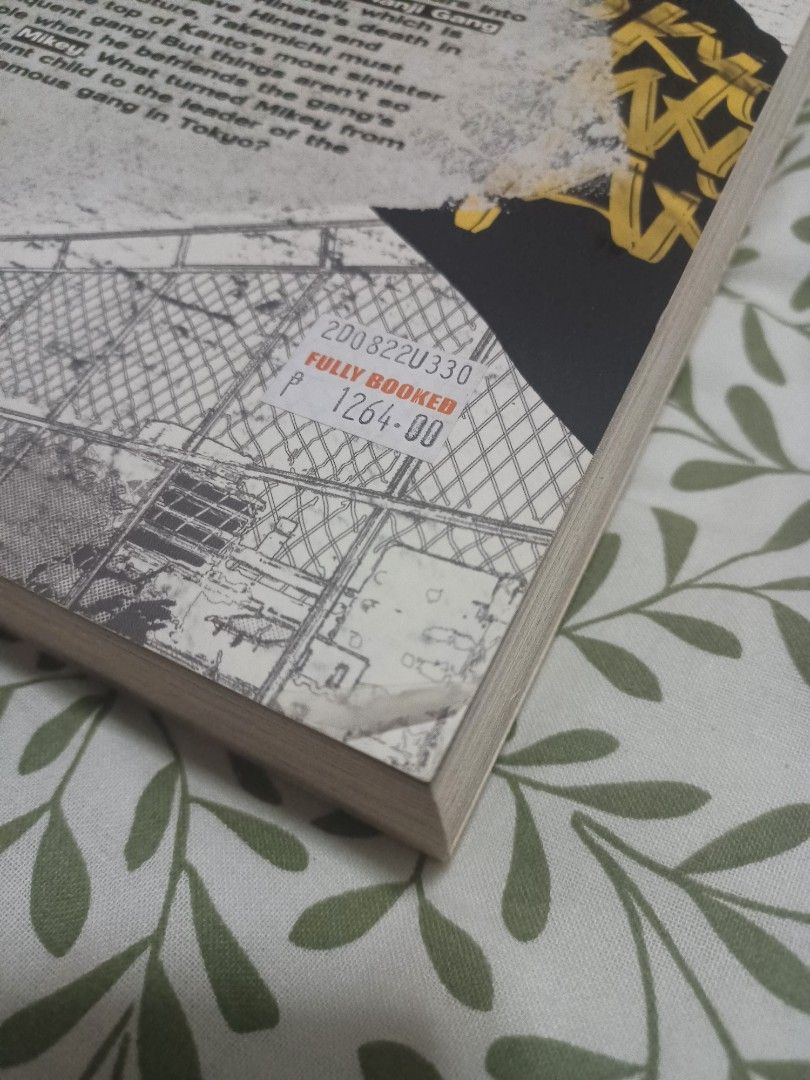 Tokyo Revengers 1-2 (Category: Comics & Manga) located in Mandaluyong City. Submitted by dear_ipay (Listing ID 1323361745, Image 3). Description: -minor peeling -Original price is ₱1,200.