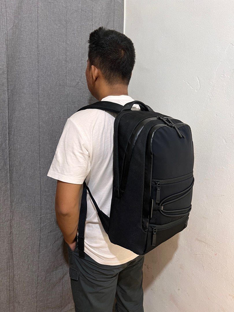 Tumi westville discount