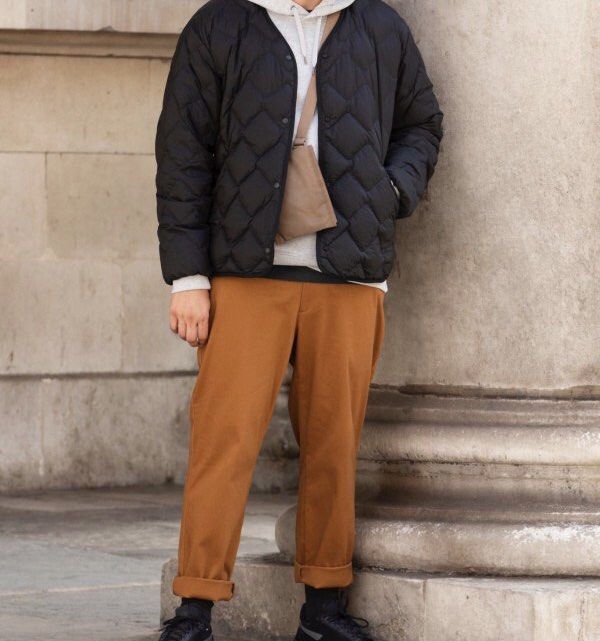 Uniqlo Stretch Comfort Pants (Category: Jeans) located in Marikina City. Submitted by tagpi (Listing ID 1323349129, Image 3). Description: Size tag in the photos. Orange Brown color PROMO: Buy 3 pants from my profile for 1,000 pesos. Buy ALL 5 pants for 1500 pesos In very good condition. Color may vary due to lighting. Shipping fee must be shouldered by buyer. Lalamove or Grab Express is an option. Payment through Gcash. RFS: Decluttering .