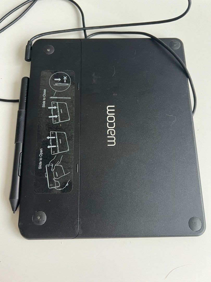 Wacom intuos tablet (Category: Others) located in Makati City. Submitted by cher365 (Listing ID 1323341738, Image 3). Description: Fully functional, no defects. Works perfectly. Includes the pen. No box included anymore. .