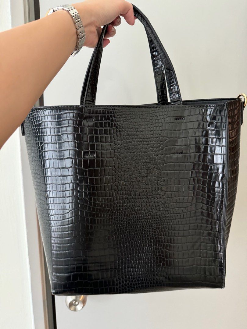Zalora Black Tote Bag