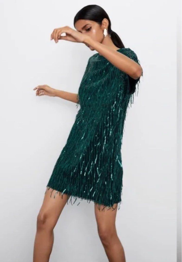 Zara Fringed Sequin Mini Dress in Emerald Green, Women's Fashion, Dresses &  Sets, Dresses on Carousell