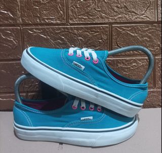 (Kategori: ) berada di . Dikirim oleh arsyi.store. (ID iklan 1326654521, Gambar 1). Deskripsi: .