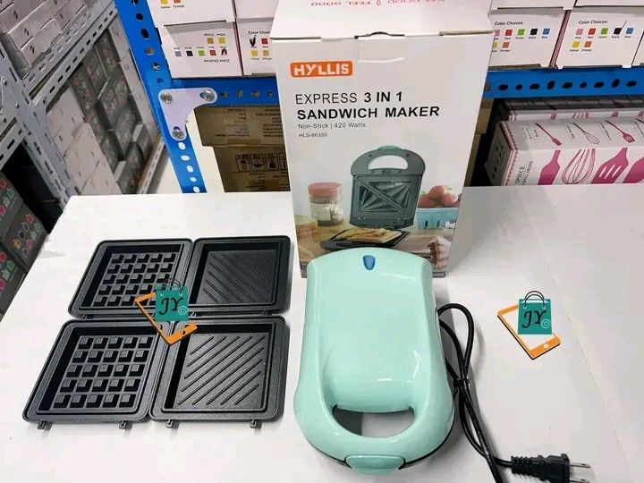 3in1 Sandwich Maker (Category: Bakeware) located in Manila. Submitted by micoooy (Listing ID 1326502382, Image 1). Description: .
