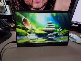 Portable 16" Display, 16:10 Aspect Ratio, 2560x1600 Resolution, 144Hz Refresh Rate