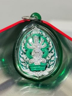 （分類：）位於 。 由 vlv_amulets 提交（商品編號 1326545318，圖片 1）。簡介： 。