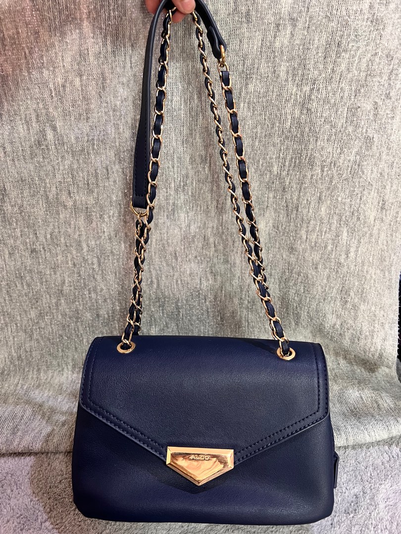 Aldo Cross body bag Women s Fashion Bags Wallets Cross body Bags on Carousell