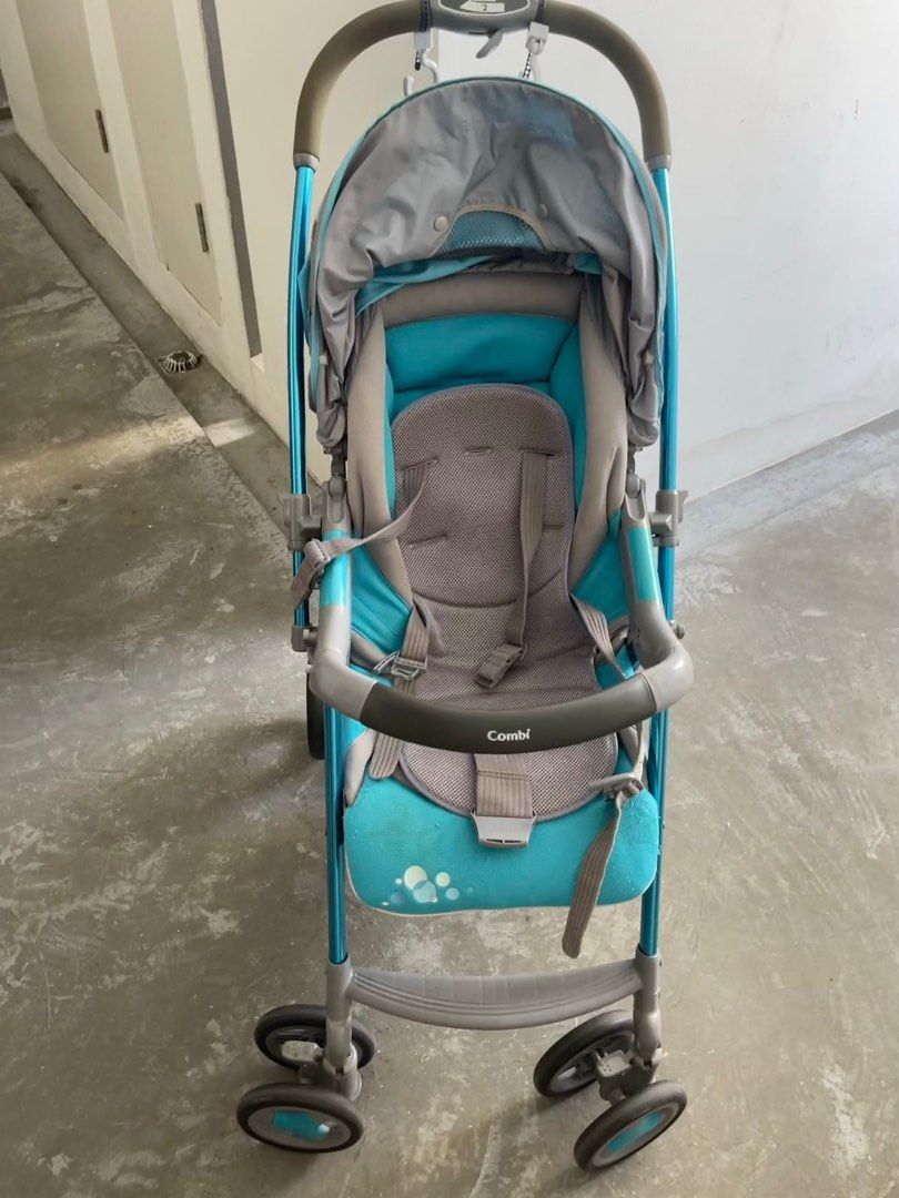 Combi urban walker stroller