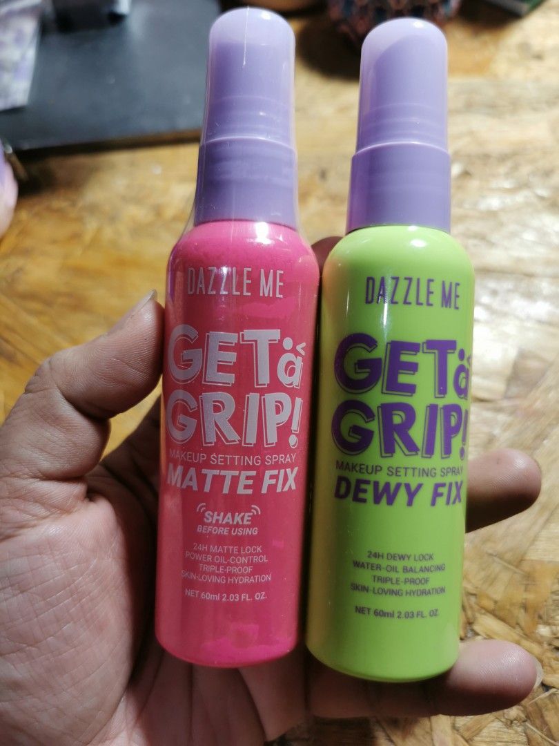 Dazzle me makeup setting spray dewy fix (Category: Makeup) located in Cebu City. Submitted by rainbow_unicorn001 (Listing ID 1326648400, Image 1). Description: Dazzle me setting spray. Pink spray is sealed. The green one is opened but used 1x only to try. Opened last month lng Pink one only 165 Green one is only 120 Slightly negotiable if take all RFS: Decluttering, too much setting sprays.