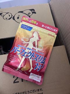 （分類：）位於 。 由 summercoconut 提交（商品編號 1326620969，圖片 1）。簡介： 。