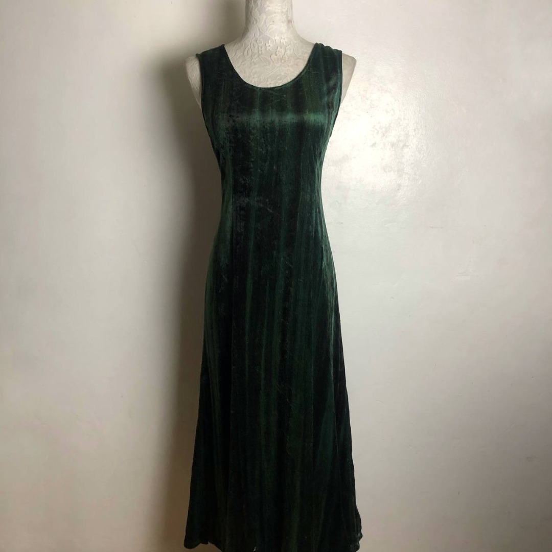 Aria™ - Green Velvet Maxi Dress with Mesh Sleeves and High Slit main image 0