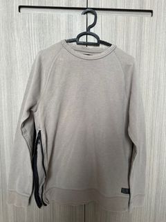 (Kategori: ) berada di . Dikirim oleh mmesierra_preloved (ID iklan 1326530357, Gambar 1). Deskripsi: .