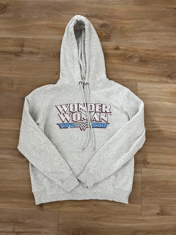 H M Wonder Woman black hoodie Women s Fashion Coats Jackets and Outerwear on Carousell