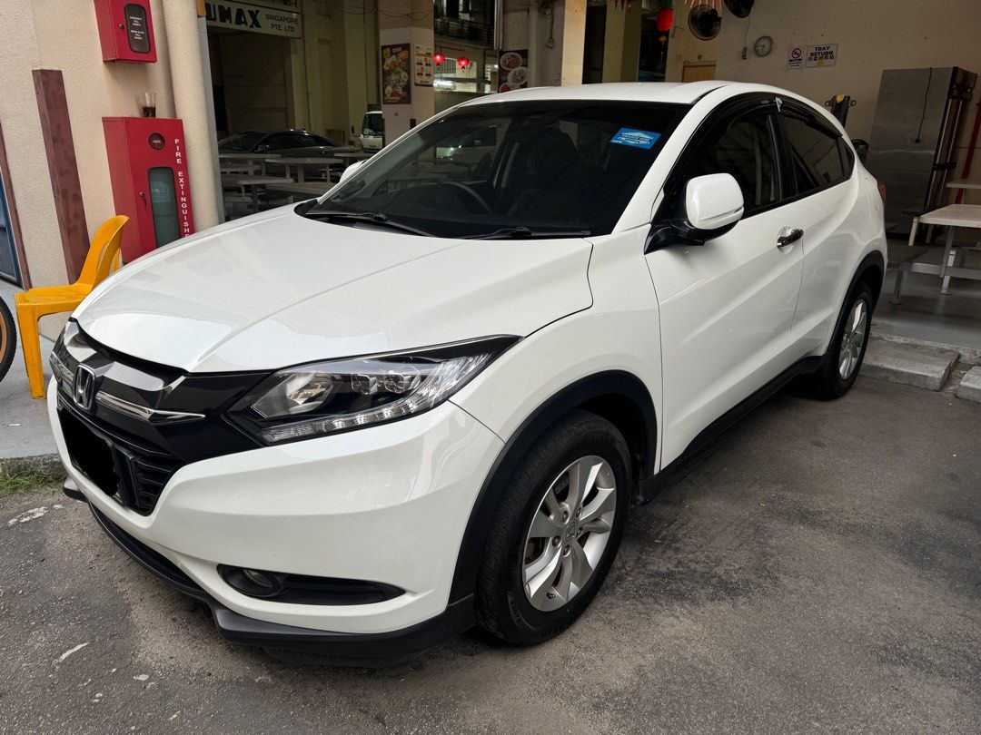 Honda Vezel 1.5 Auto rental (Category: Car Rental) located in Singapore. Submitted by t.motor (Listing ID 1326594763, Image 1). Description: Contact Lim at 9626 3081 for more details tel:96263081 Location. 53 Ubi Avenue 1 #01-43 Paya Ubi Industrial Park, S408934. Weekly Rates: $420 Rental Period: 3 / 6 / 12 Months Contract Beautiful Pearl white Body paintwork with Black Leather Interior Foldable rear seats Rental Covers:- Commercial Comprehensive