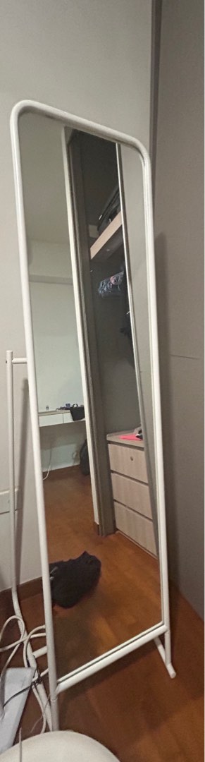 (Category: ) located in . Submitted by hystyle0 (Listing ID 1326549677, Image 1). Description: .