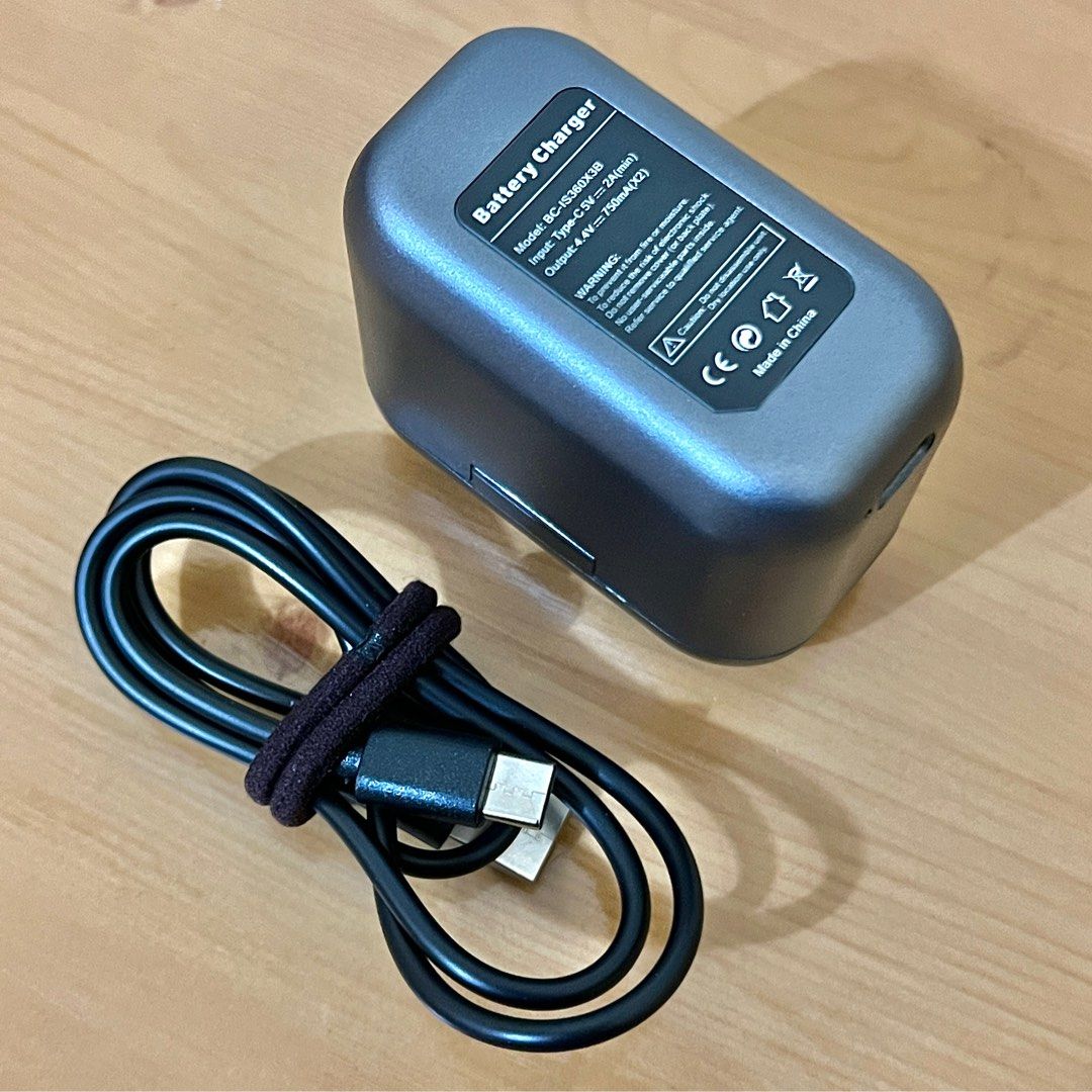 Insta360 X3 Charging Hub - Fast Charger (Category: Batteries & Chargers) located in San Fernando. Submitted by ducklutter (Listing ID 1326554680, Image 3). Description: Unbranded / Unknown Brand Model BC-IS360X3B 2 slots Can fit original or unbranded batteries With 2 micro SD card slots Good working condition What you see is what you get No adapter included No returns No refunds No warranties 🤝 e l y u 💵 g c a s h / m a y a can do cod or cop bu