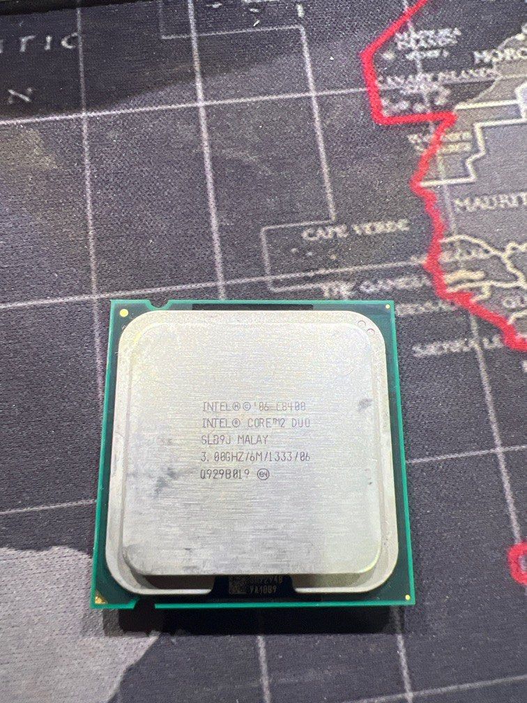 Intel Core2 DUO E8400 processor (Category: Computer Parts) located in Kuala Lumpur. Submitted by jacson91 (Listing ID 1326610840, Image 1). Description: Would like to let go Intel Core2 DUO E8400 processor. Only processor, no cooling fans. Condition: 7/10 Original box: No Status: works as usual Each RM25 free shipping.