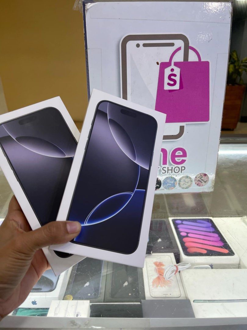 iphone 16 ,16 pro,16 pro max brandnew (Category: iPhone 16 Series) located in Cainta. Submitted by vine_gadget_shop (Listing ID 1326652886, Image 3). Description: iphone 16,16 pro,16 pro max brandnew available all colors and gb hk variant dual sim pick up store greenhills shopping center we accept trade in we accepy credit card and ggives installment we do cod and door to door we ship nationwide for fast transaction call 09277368323 look for vine
