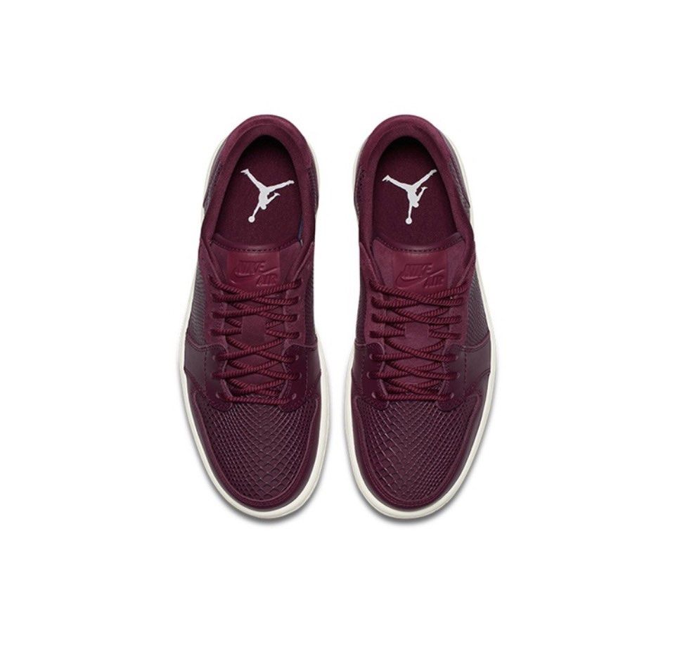 Jordan Air Jordan 1 retro low ns bordeaux synthetic leather artificial leather PU leather Bordeaux comfortable non slip wear resistant lightweight low top vintage basketball shoes women s Bordeaux win...