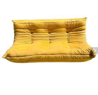 (Category: ) located in . Submitted by rock_off.thriftshop.ph (Listing ID 1326654691, Image 1). Description: .