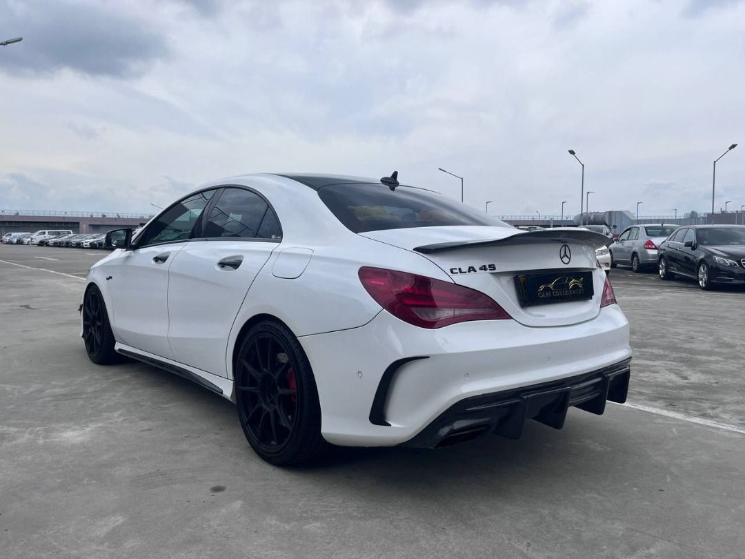 Mercedes-Benz AMG CLA-Class CLA45 AMG 4MATIC (A)62885347782274113