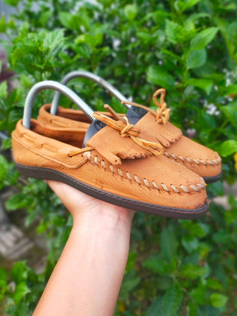 Minnetonka leather mules best sale