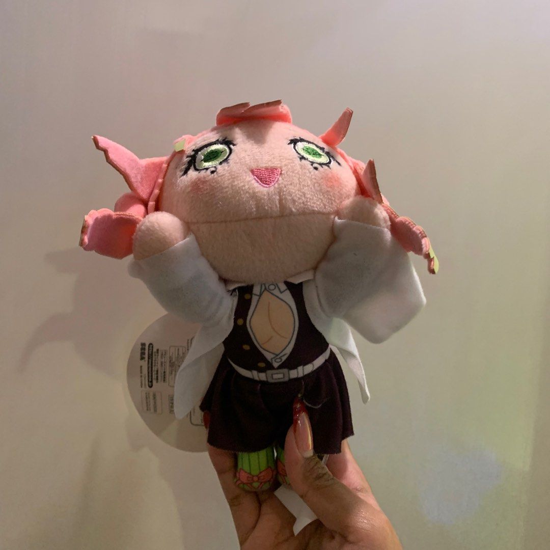 Mitsuri Kanroji Sega Medium Nesoberi Charm (Category: Character Goods) located in Cavite. Submitted by strawberrycakeshoppu (Listing ID 1326617567, Image 3). Description: - with papertags - no flaws - like new.