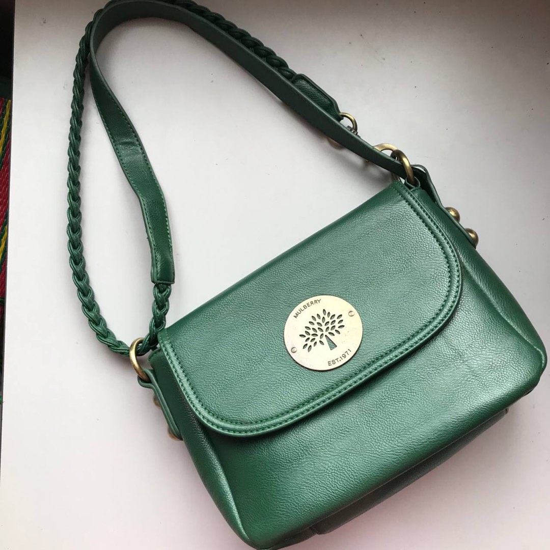 Mulberry daria crossbody shoulder Luxury Bags Wallets on Carousell