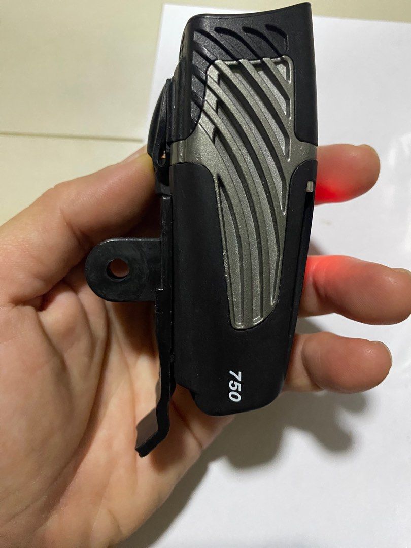 NR Lumina Micro 750 Bike Light Price Negotiable