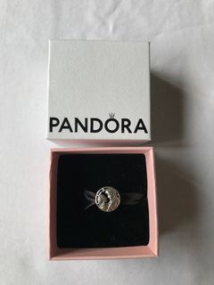 (Category: ) located in . Submitted by amaliinnn (Listing ID 1326617553, Image 1). Description: .
