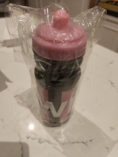 (Category: ) located in . Submitted by hiddentrasures (Listing ID 1326610361, Image 1). Description: .