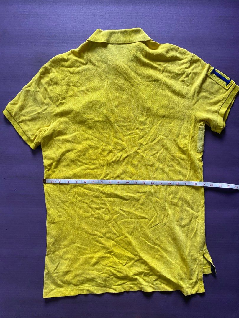 Polo Ralph Lauren poloshirt (Category: Tshirts & Polo Shirts ) located in Pasig City. Submitted by fransavery (Listing ID 1326634118, Image 3). Description: Original Good condition Signs of usage.