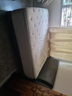 (Category: ) located in . Submitted by adaria15 (Listing ID 1326501376, Image 1). Description: .