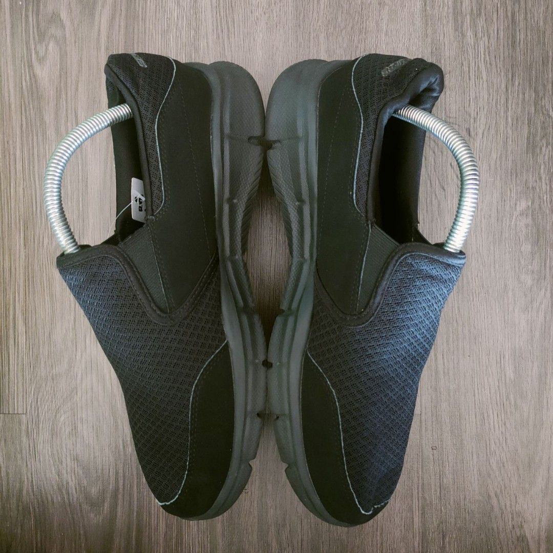 Skechers SN 51361 Go Walk Slip On Black 8UK RM 120 Men s Fashion Footwear Sneakers on Carousell