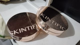 SKINTIFIC CUSHION