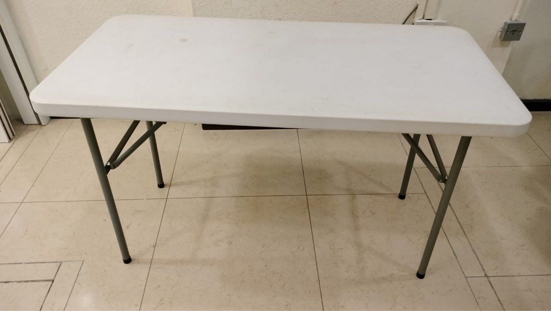 Small Table (Category: Tables & Sets) located in Singapore. Submitted by addice1984 (Listing ID 1326597521, Image 1). Description: 4 pcs available. Please contact Ms Kim at +6580756331 for collection..