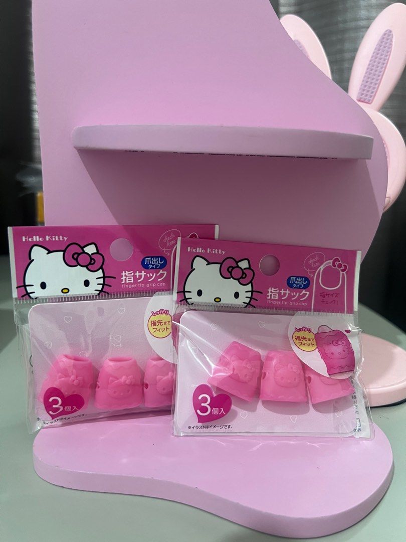 Sonny Angel Clothes/ Hello Kitty Finger Tip Thumb Grip Cap (Category: Babies & Kids Fashion) located in Manila. Submitted by ashlucky (Listing ID 1326506372, Image 1). Description: WTS LFB ♡ Hello Kitty Thumb Grip Cap Can be used as top for Sonny Angels notes: ➖ brandnew ➖rfs: i only have lims sonny angels now kaya wala na paggagamitan 🥹 ➖ prio payo (gcash, bdo, bpi) ➖ sdd only (loc: sampaloc manila) .