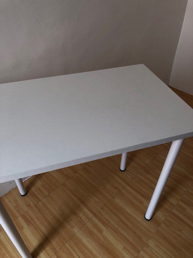 table desk study table office table Dressing table nordic style white table (Category: Tables & Sets) located in Cebu City. Submitted by diabriciaa (Listing ID 1326544808, Image 2). Description: ✿ READ BIO FIRST ✿ FIRST TO PAY GETS THE ITEM ⭑.ᐟ NO COD, PAYMENT FIRST BASIS ⭑.ᐟ 🌈Product Specifications: Name: home study table color: White Material: 2.3cm thick composite sheet, 5cm diameter metal table legs, adjustable plastic feet Size: 80cm*40cm 1