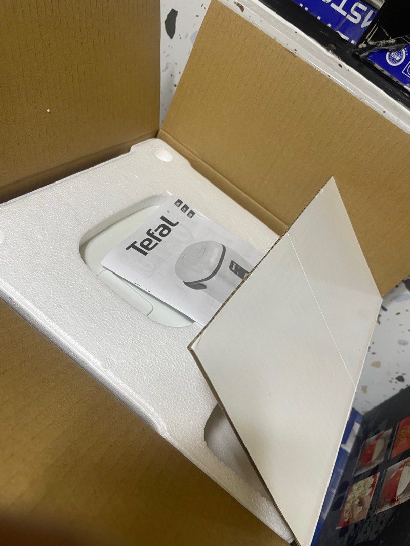 TEFAL MINI RICE COOKER (Category: Cookers) located in Cavite. Submitted by AlwaysGiveBack (Listing ID 1326508050, Image 3). Description: TEFAL MINI RICE COOKER Brand new/ sealed (Box was just opened to take photos) Bdo gcash Lalamove/ pick up ₱2,200 only (Market price is ₱2,895).