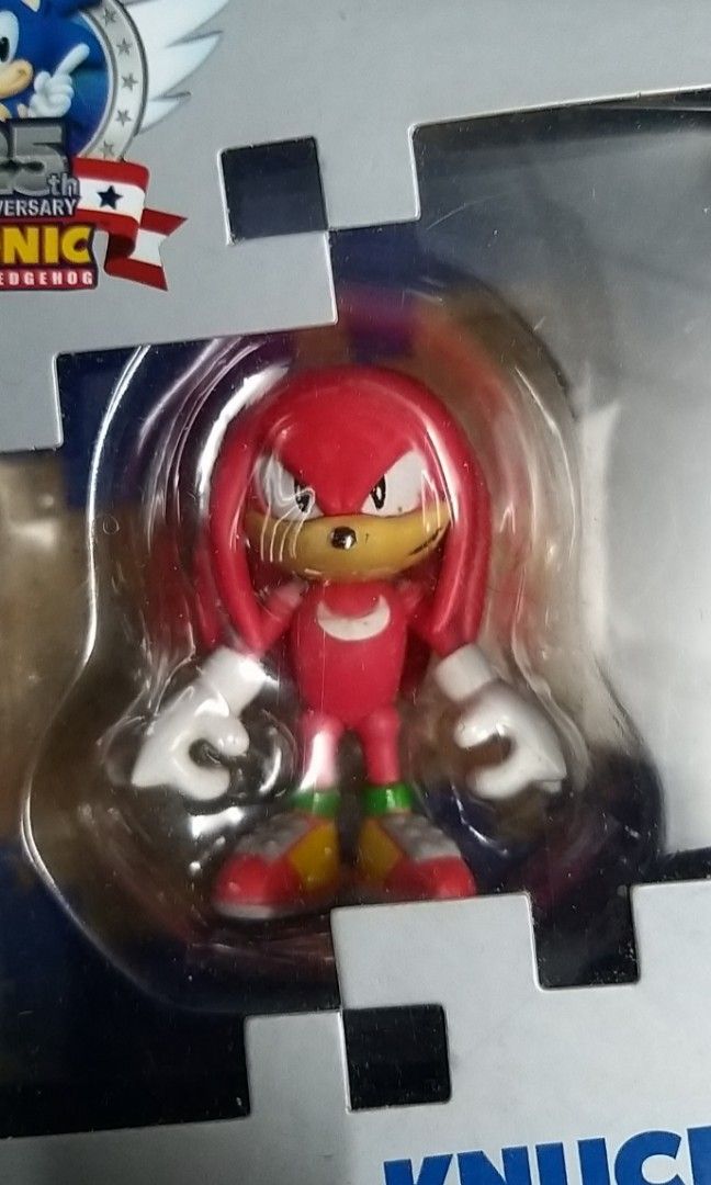 TOMY Sonic the Hedgehog Sonic, Tails, and Knuckles action figure set ...