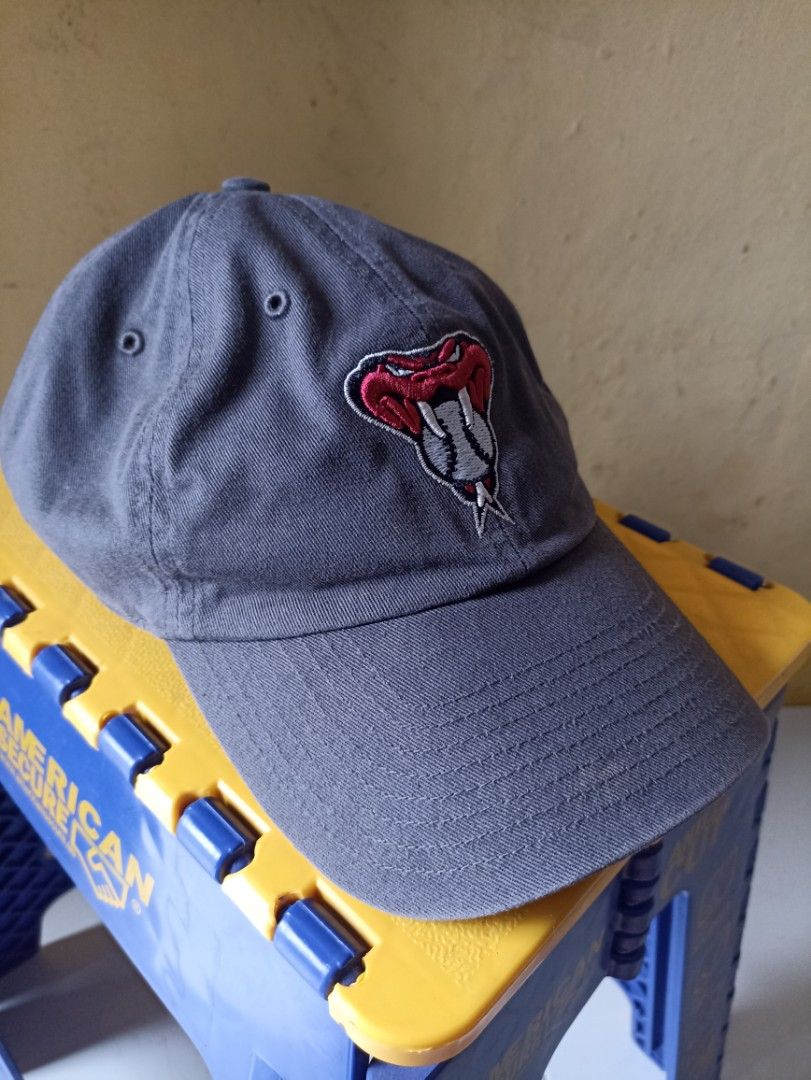 Topi 47 Brand Original, Fesyen Pria, Aksesoris, Topi di Carousell