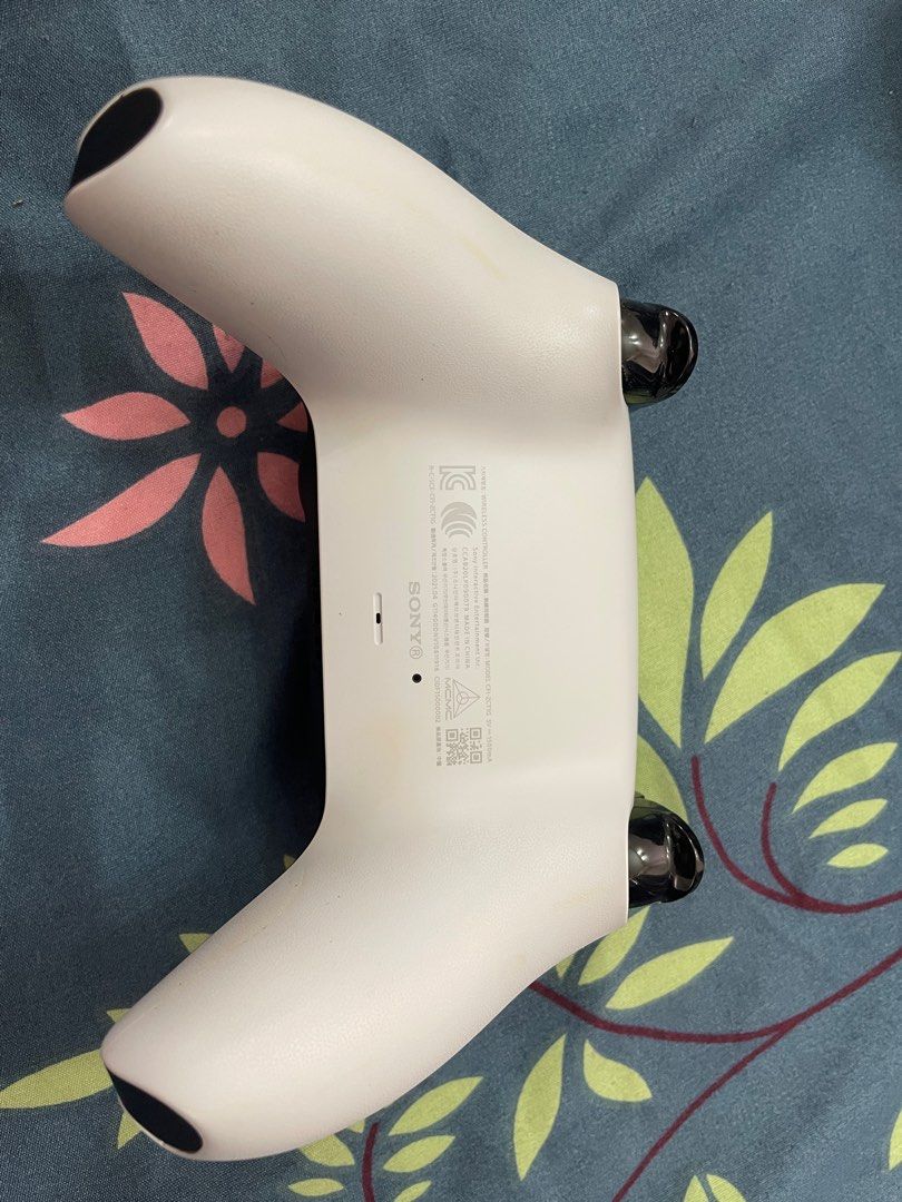 Used Dualsense PS5 Controller, Video Gaming, Gaming Accessories ...