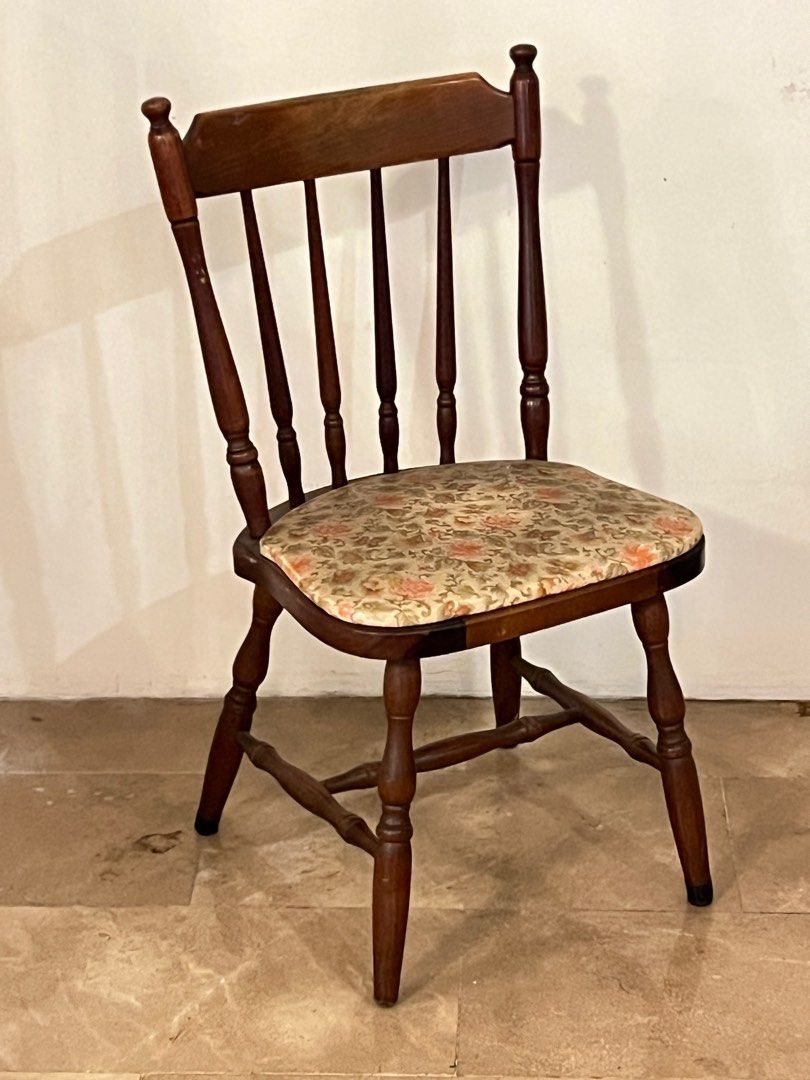 Vintage rustic chair (Category: Chairs) located in Quezon City. Submitted by fishonsand (Listing ID 1326545267, Image 1). Description: Farmhouse feels. Cottagecore. Grandma floral print. Partially opened plastic covering the seat. Quite heavy and hefty. Pick up at Batasan QC.