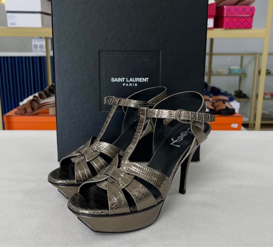 Ysl tribute low heels hotsell