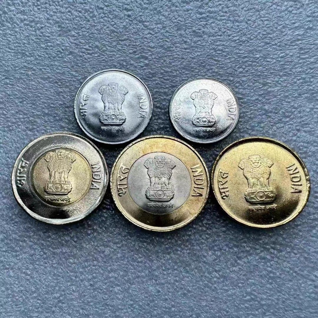2023-24年印度5枚一套硬币独立75周年纪念币含2枚双色币, 興趣及遊戲, 收藏品及紀念品, 錢幣- Carousell