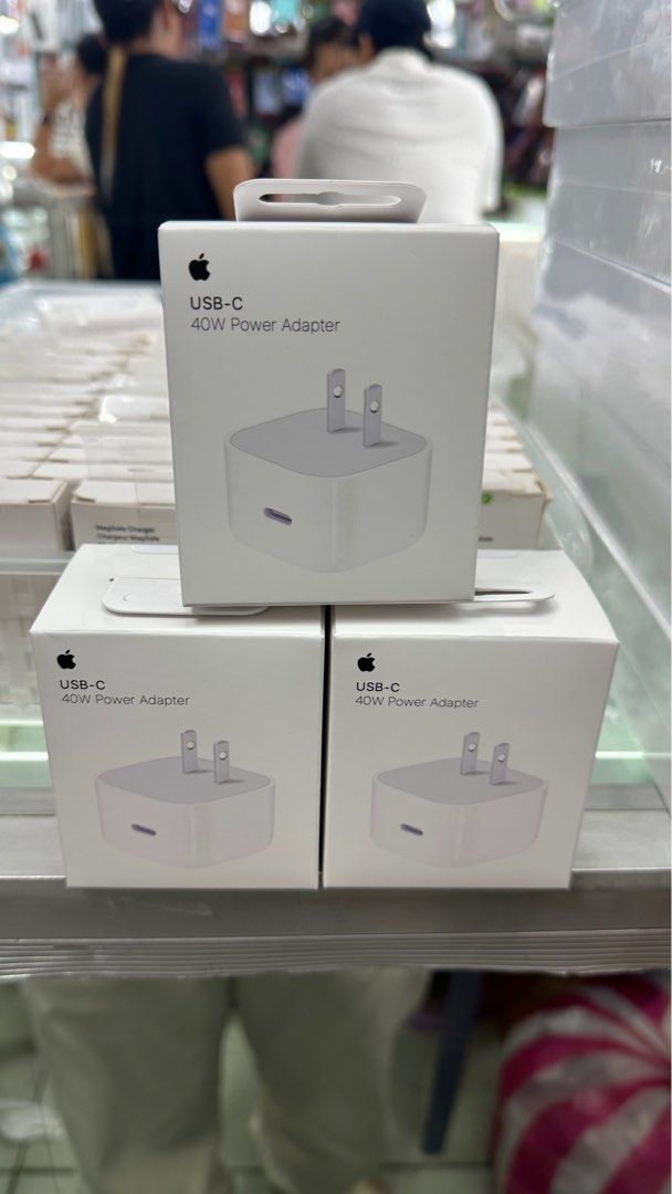 40W Apple Adapter (Category: Chargers & Cables) located in San Juan City. Submitted by seller_accessories (Listing ID 1326769594, Image 1). Description: - fast charging adapter - 40 watts - one port usb-c - recommended for iphone 13-16 - orig type .
