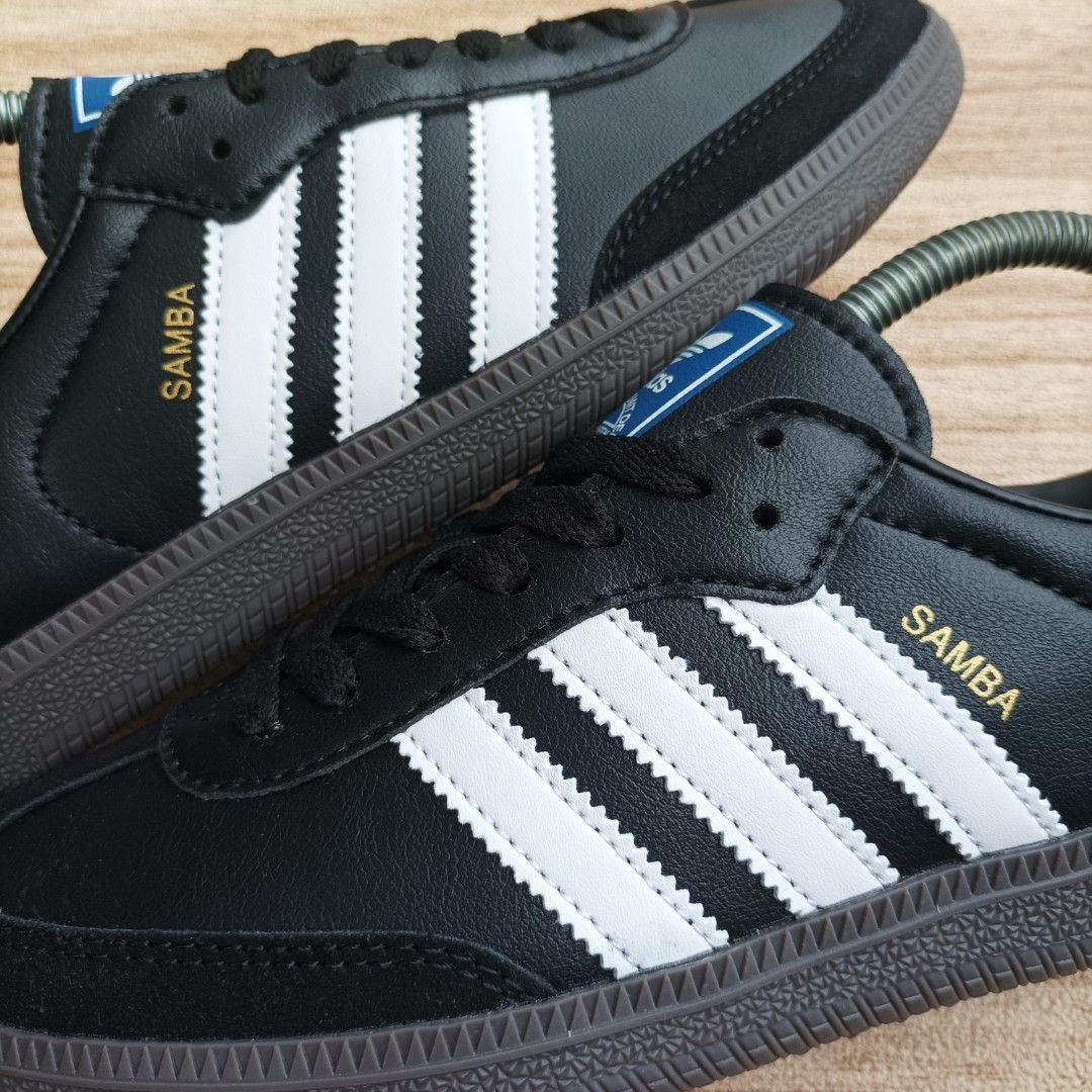 B4481 adidas on sale