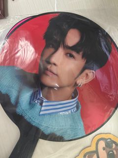（分類：）位於 。 由 Angieeeeeeeee 提交（商品編號 1326728157，圖片 1）。簡介： 。