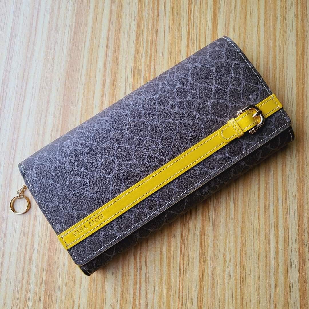 Authentic Nina Ricci long wallet (Category: Luxury Bags & Wallets) located in Manila. Submitted by junri0 (Listing ID 1326681082, Image 2). Description: ❗️₱3,500❗️ Authentic Nina Ricci long wallet Almost New Condition PM 📩 All posted photos are actual and Onhand Sf c/o buyer.